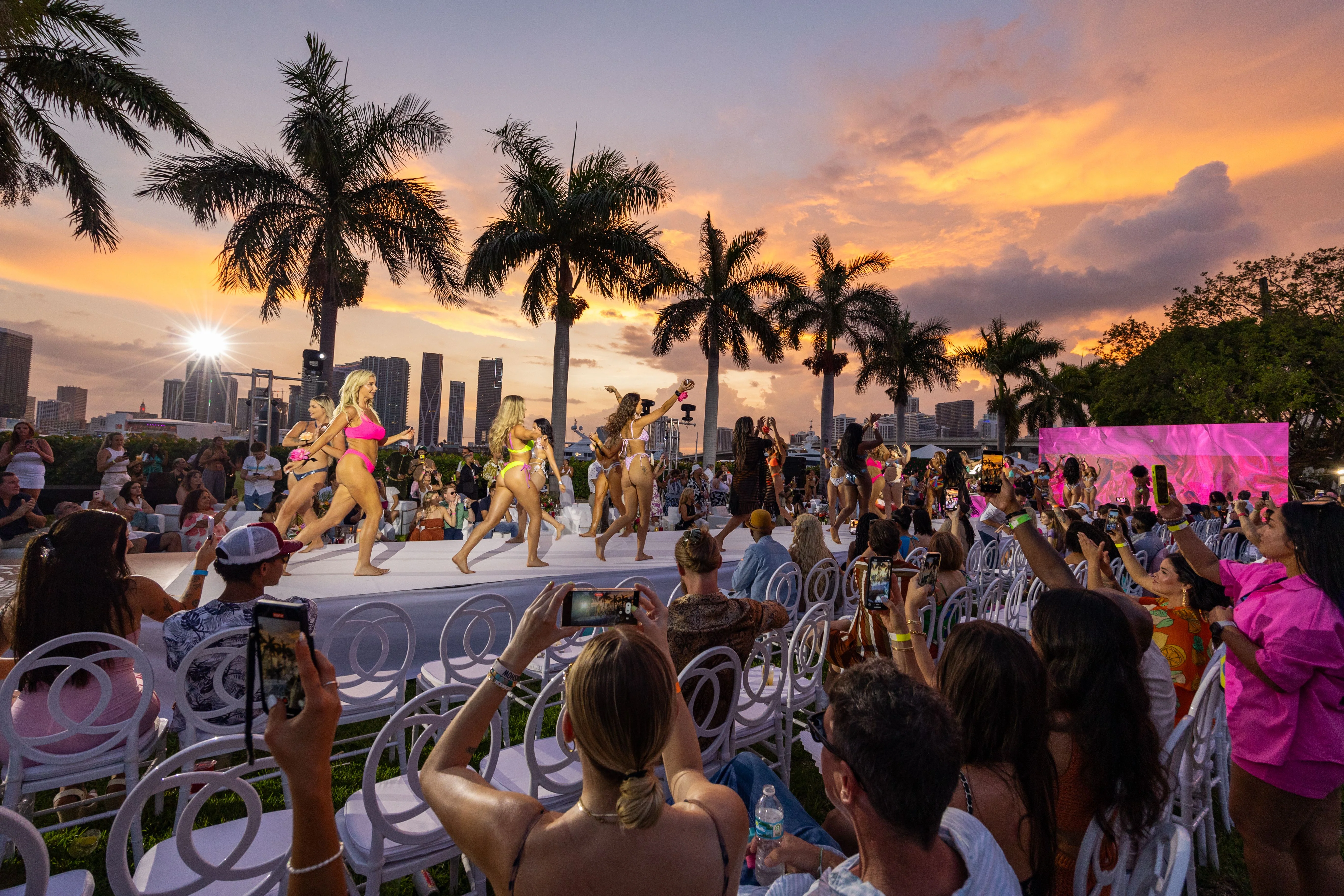 Bold Designs for Sun-Soaked Days
